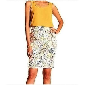 Philosophy Skirt Cream Paisley Floral Stretch Skirt